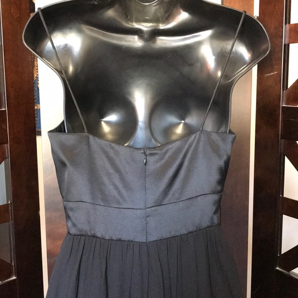 White House black market beautiful gown. - Picture 4 of 5